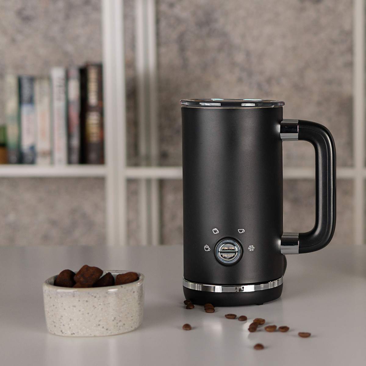 Lundi Mjölkskummare 20,5 cm Svart/Rostfri