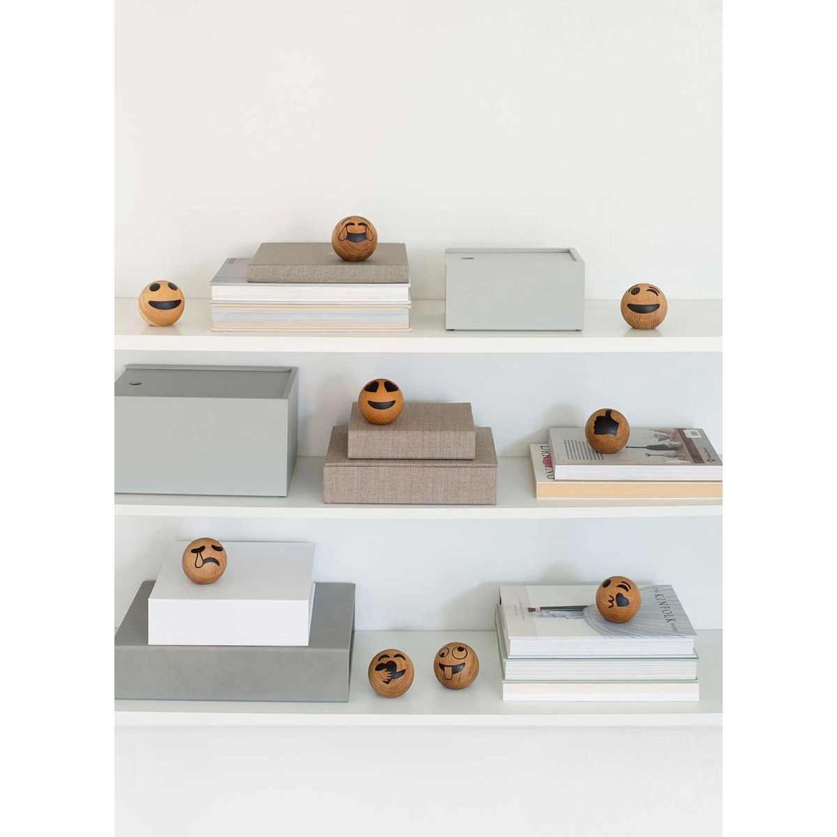 Emojiboll Ek 7 cm Kiss