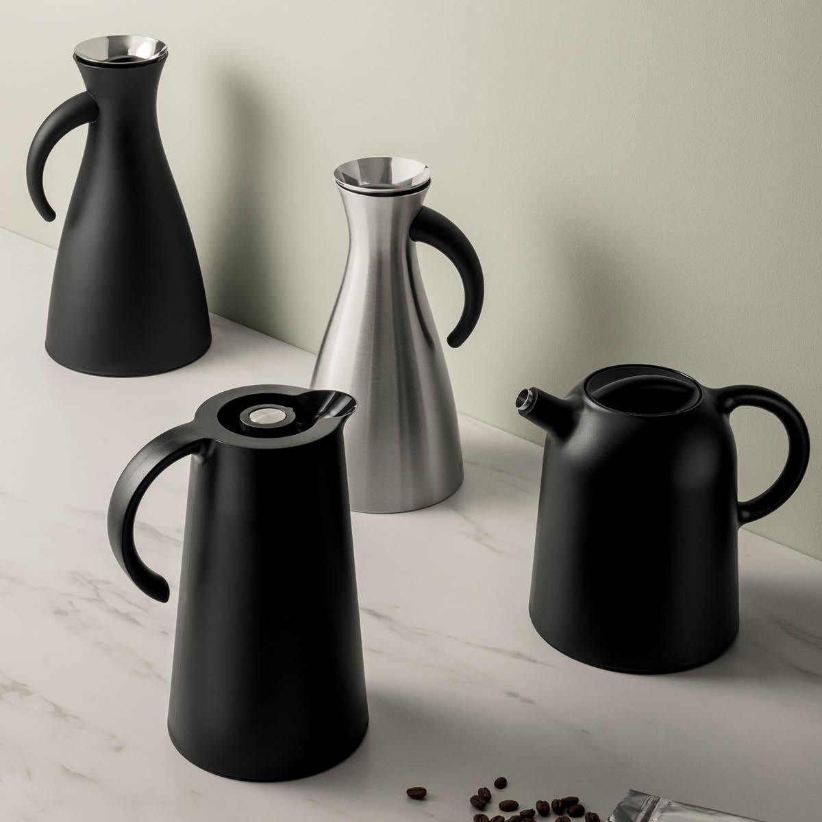 Termoskanna 1 L Matt Black