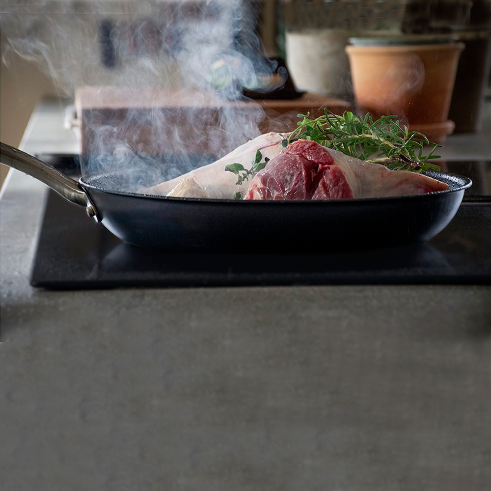 Stekpanna Kolstål 28 cm