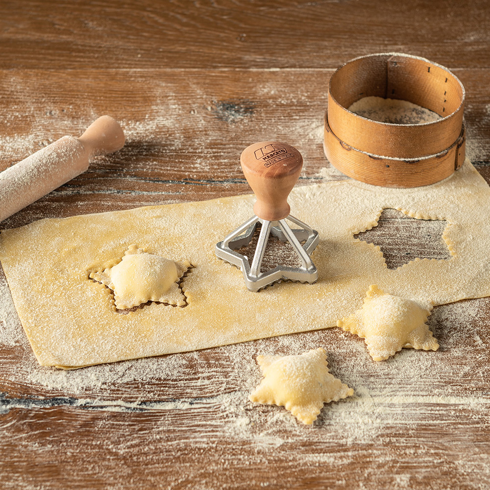 Atlas Raviolistämpel stjärna 6,5 cm