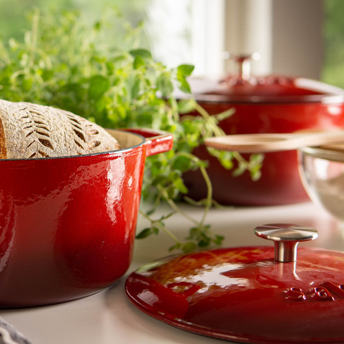 Sabor Gjutjärnsgryta 4,4 L Röd