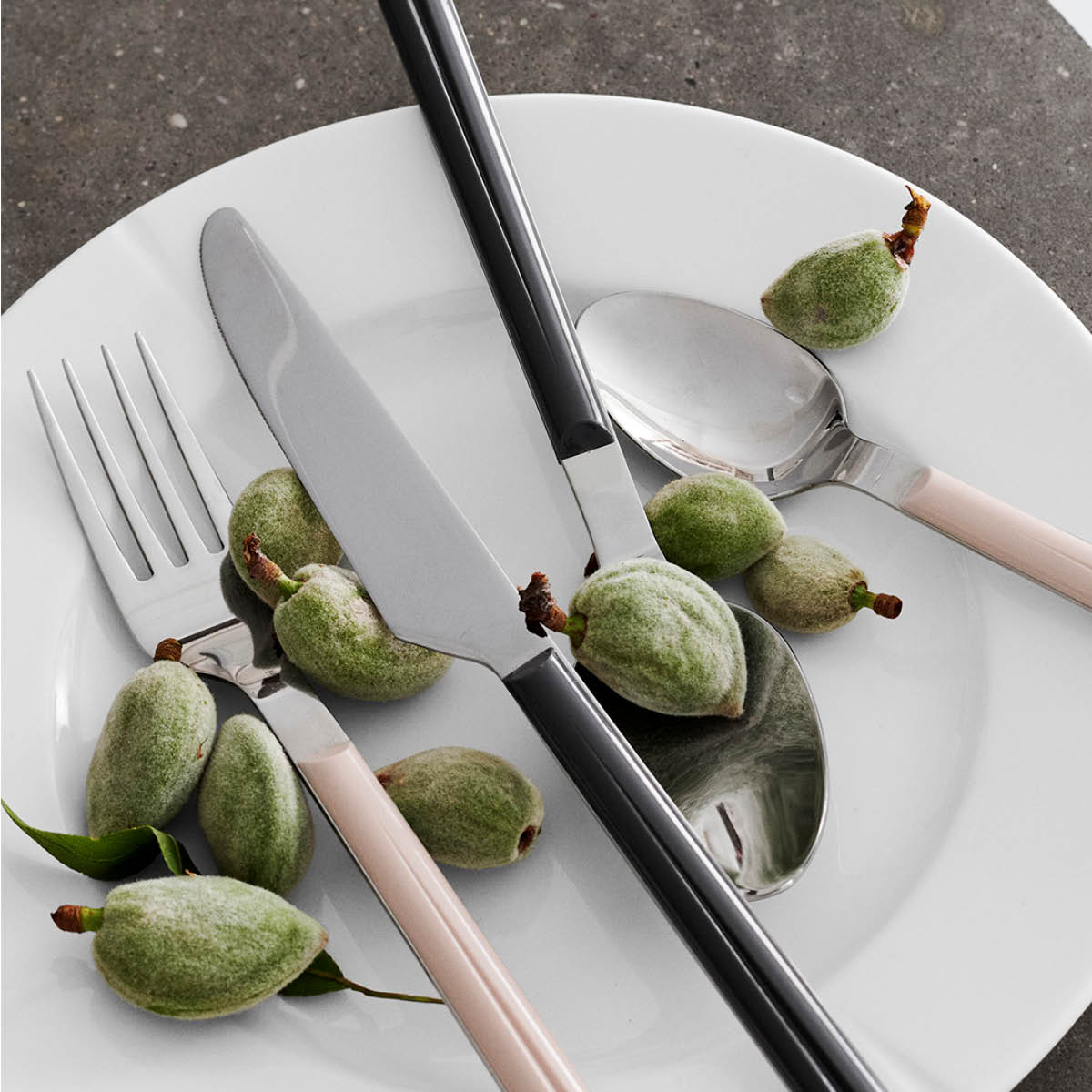 Grand Cru Bistro Bestickset 16 delar Ash Grey