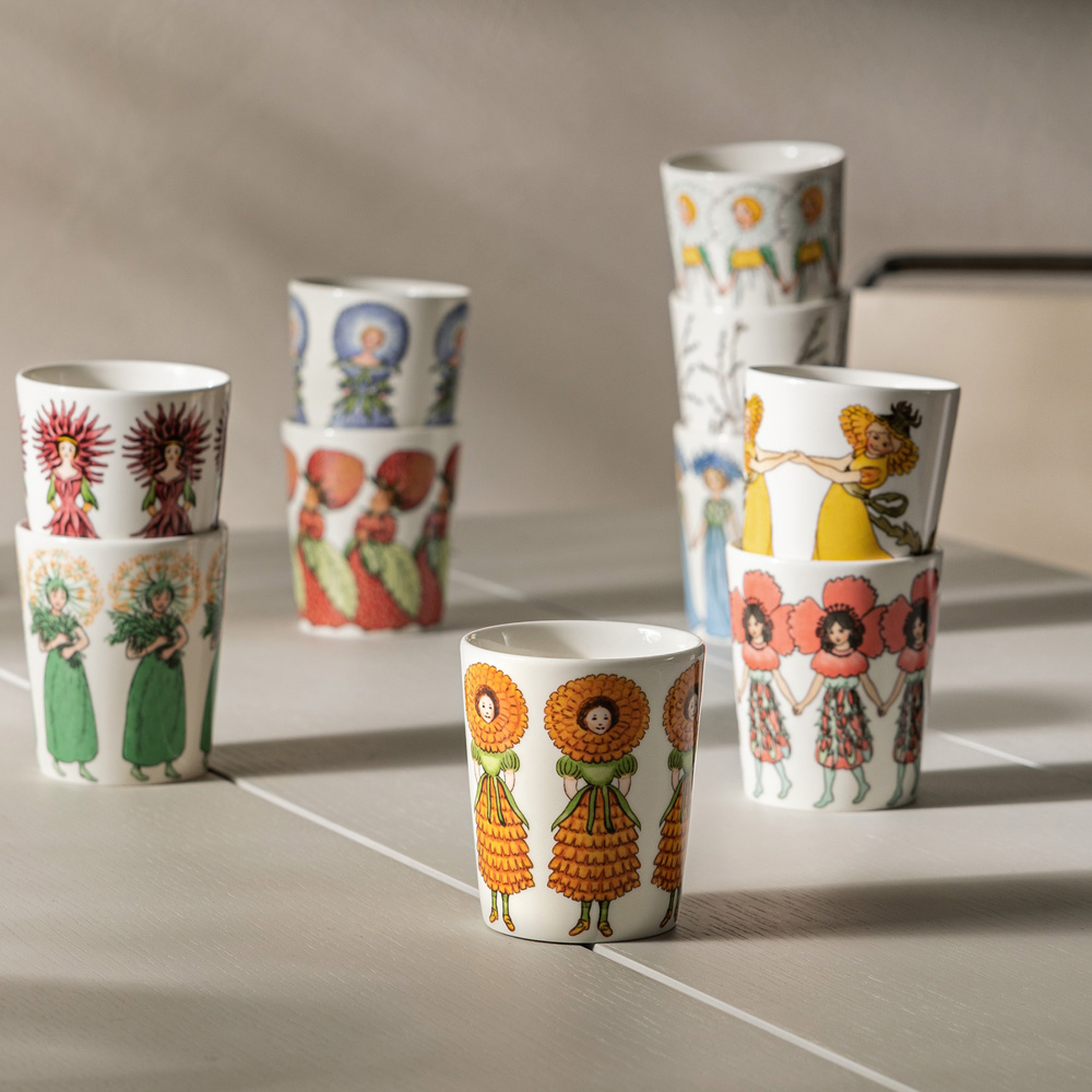 Elsa Beskow Mugg 28 cl Familjen Jordgubbe