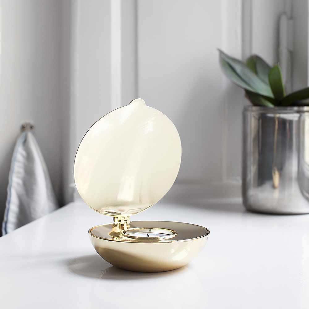 Shell Ljuslykta 10x3 cm Mässing