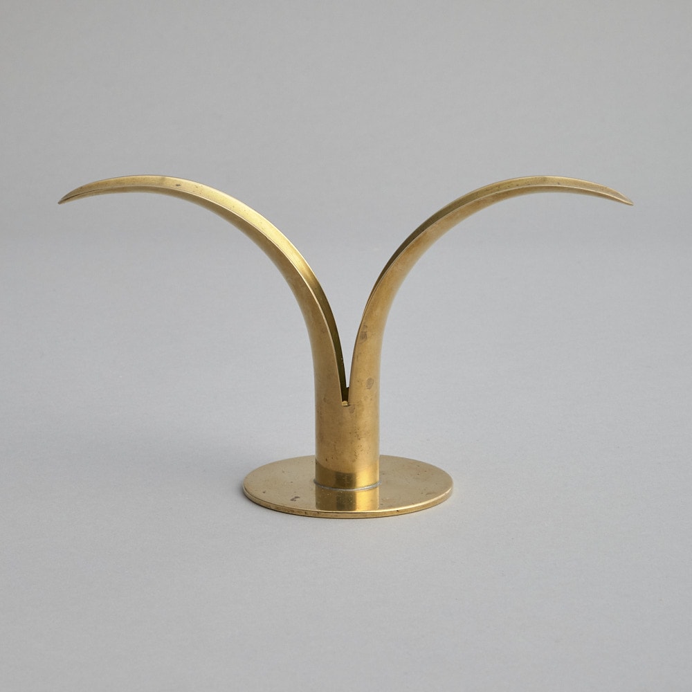 SÅLD "Liljan" Mässingsljusstake