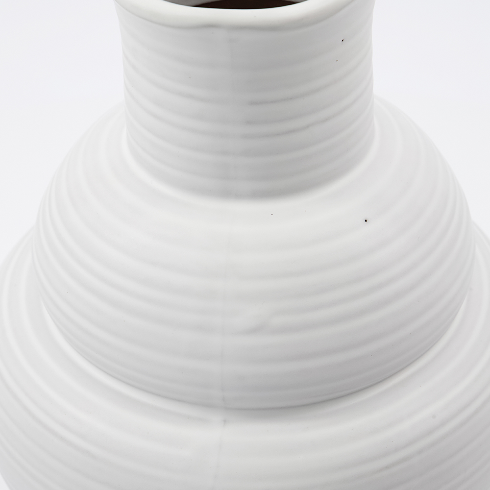 Liva Vas 29x20 cm Vit