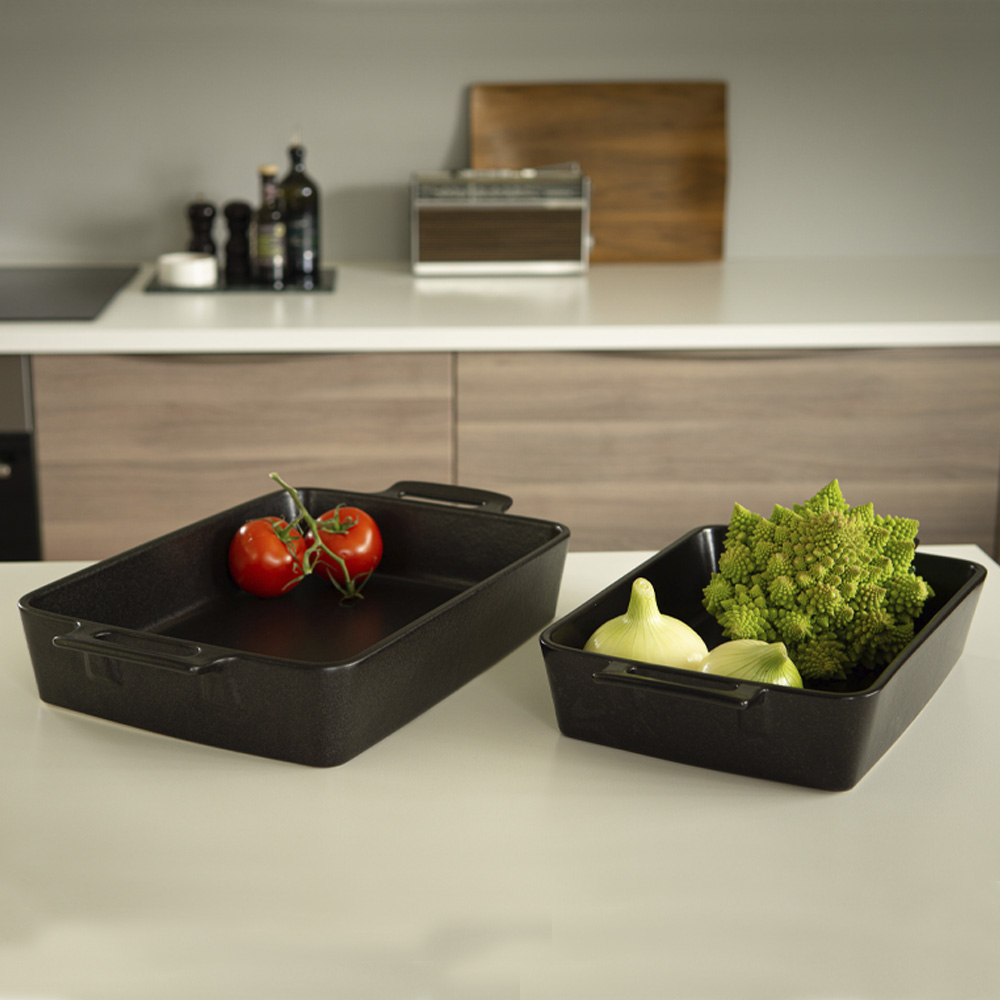 Black Satin Ugnsfast Form 29x21,5 cm Svart