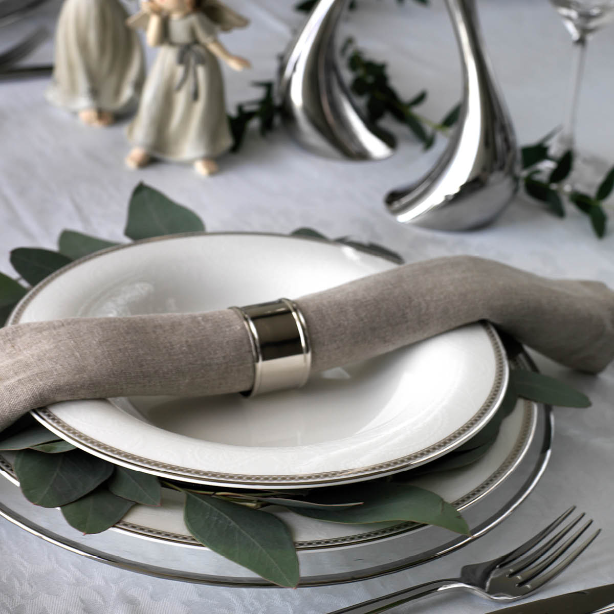 Silver Paisley Djup tallrik 23,5 cm Vit