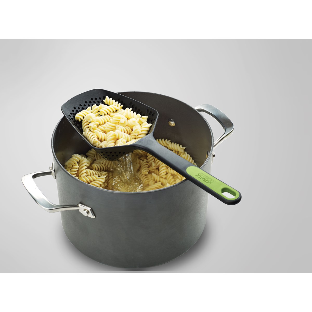Scoop Plus Pastaslev 34 cm Gr&aring;/Gr&ouml;n