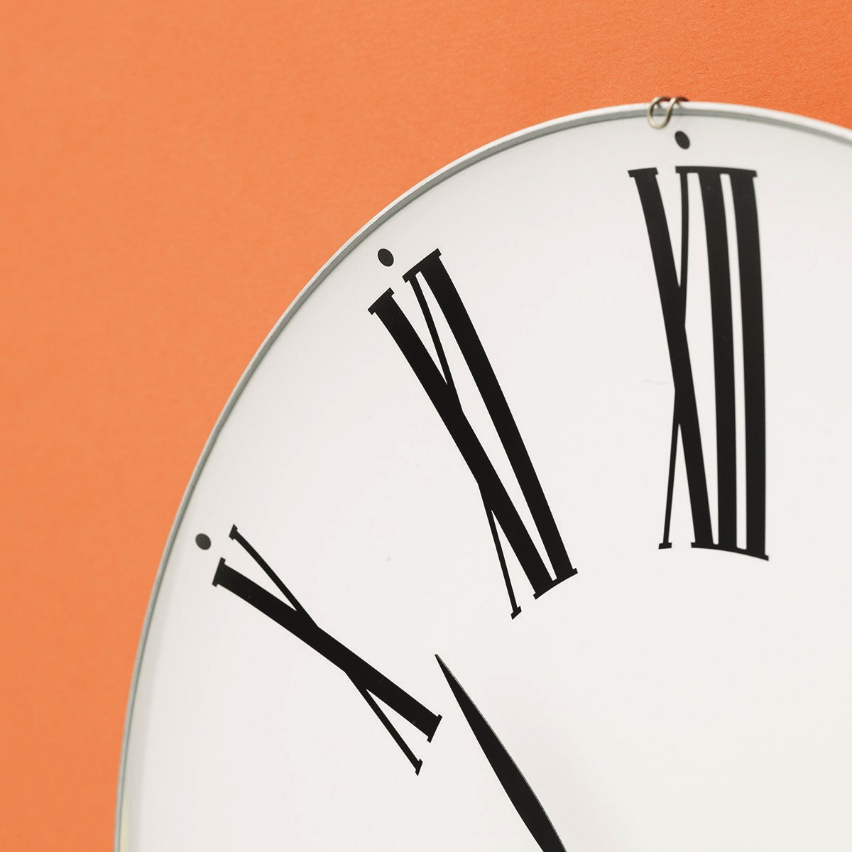 Roman V&auml;ggur 16 cm Vit