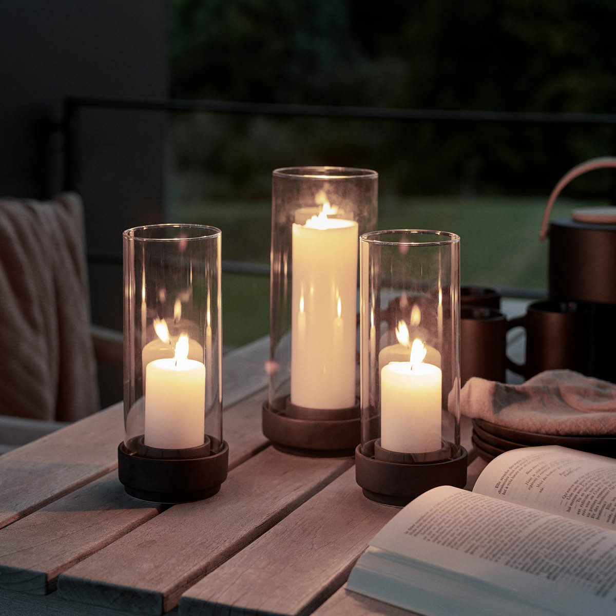 Hurricane Lykta 28,5 cm Svart/Klar