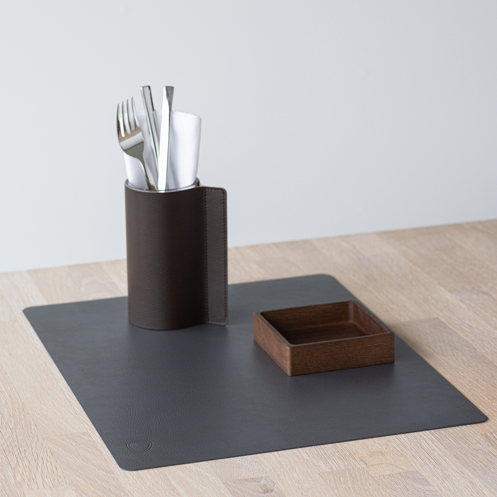 Leather Serene Square Bordstablett L 35x44 cm Anthracite