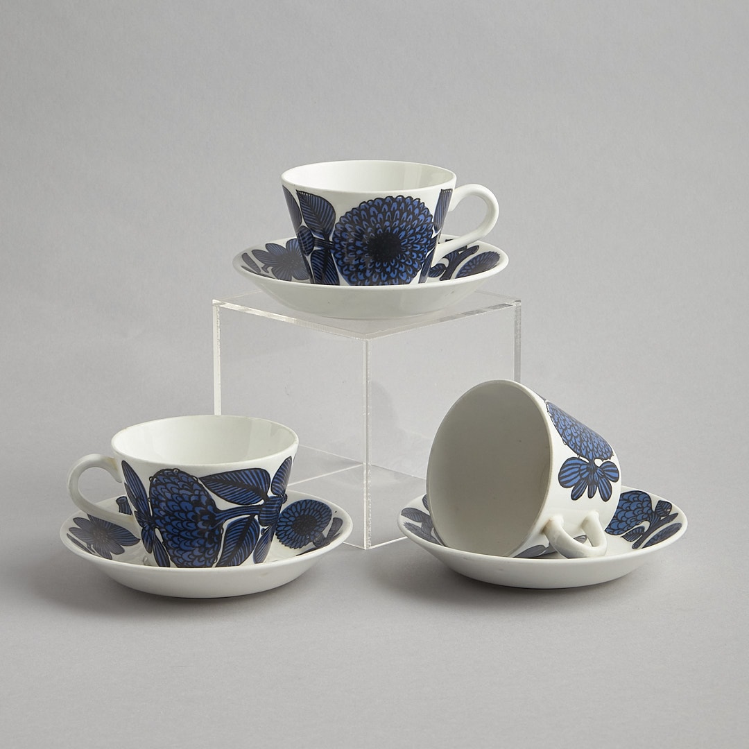 Bl&aring; Aster 3 koppar med fat