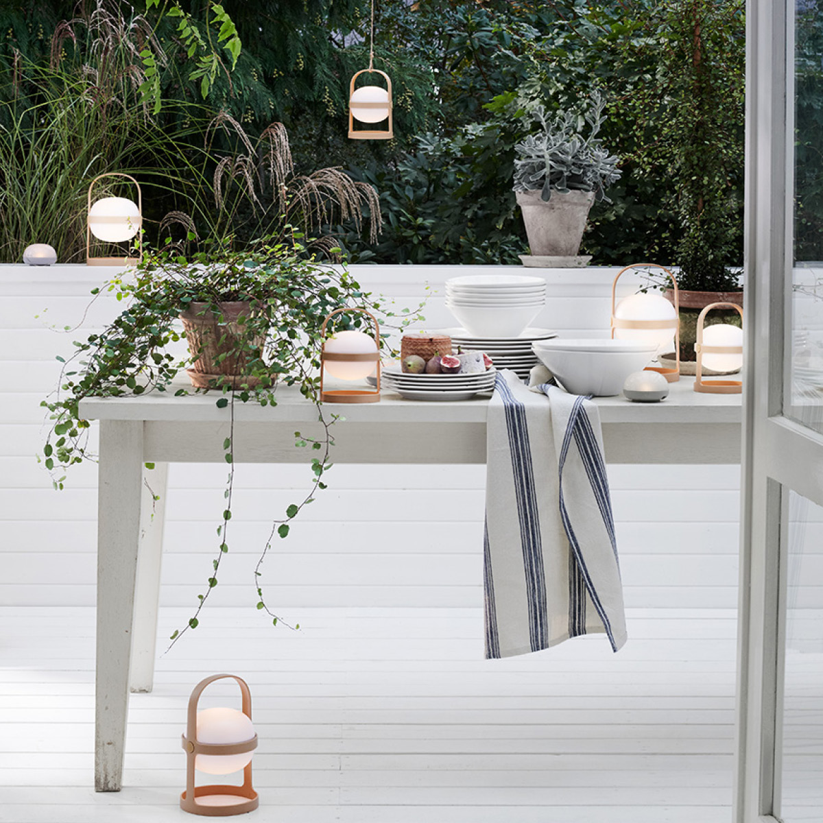 Soft Spot Solar Circular 25 cm Wheat