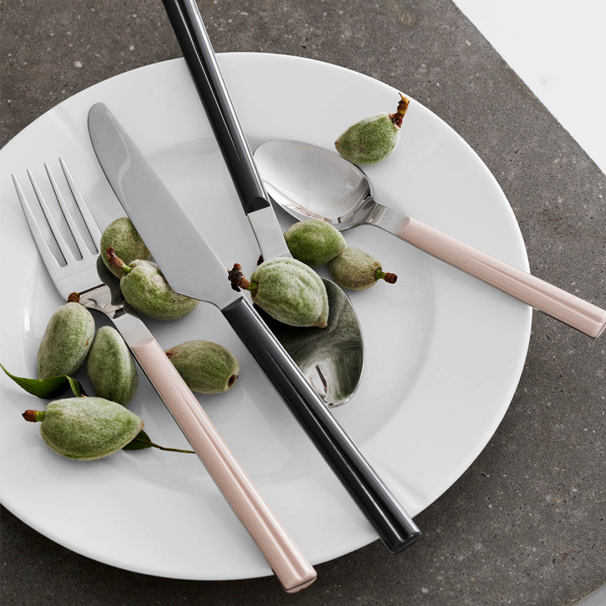 Grand Cru Bistro Bestickset 16 delar Blush