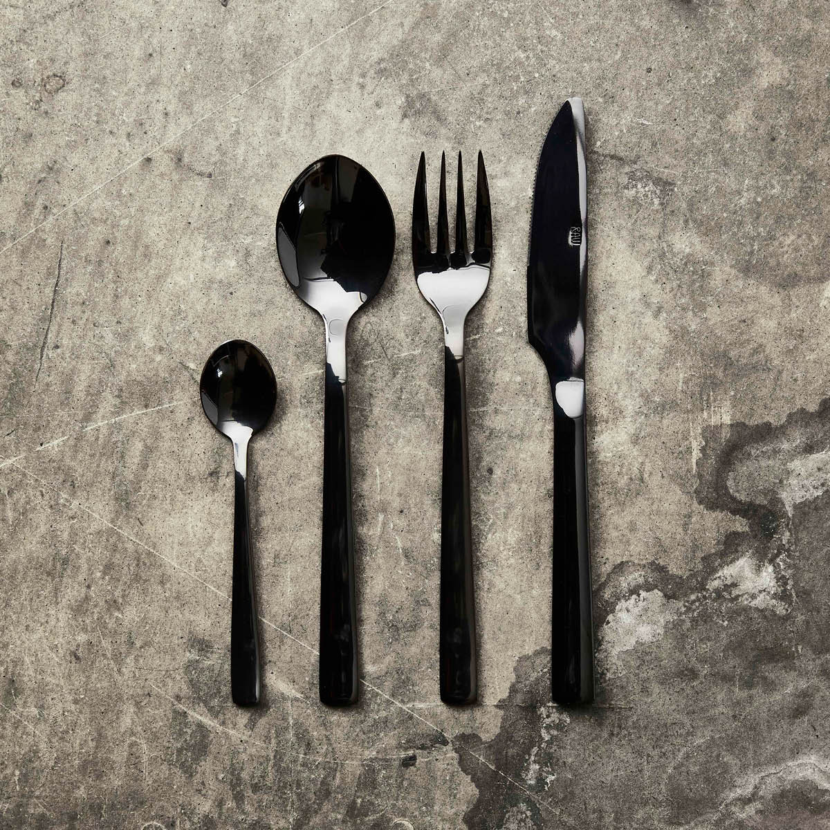 Raw Bestickset 48 delar Svart