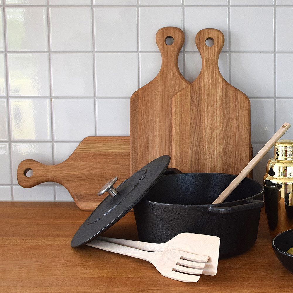 Signerat Skärbräda Ek 40x17x1,9 cm