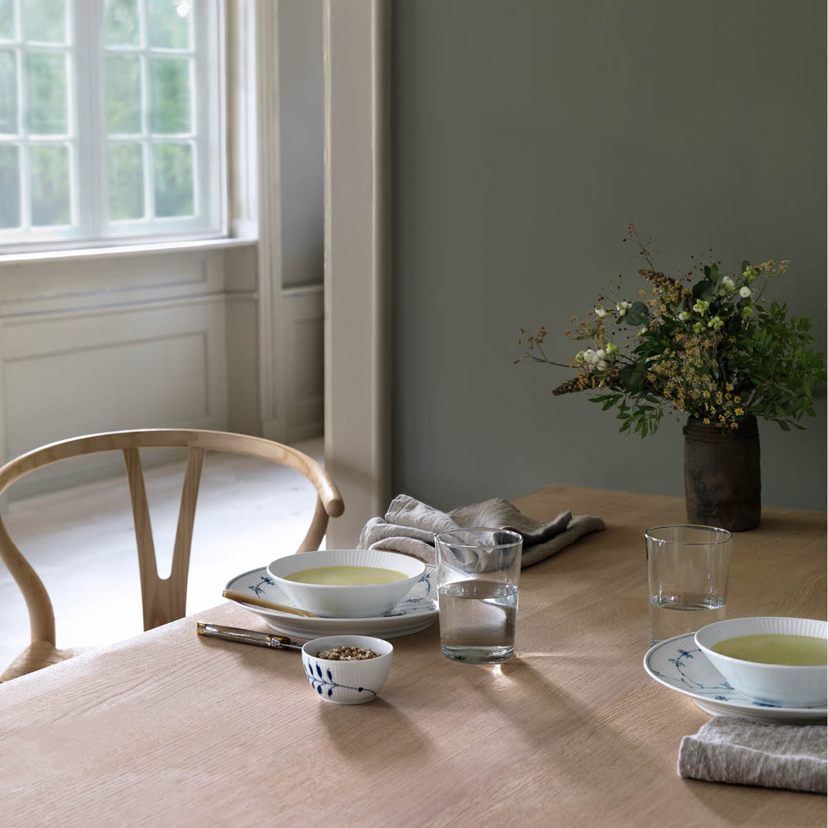 White Fluted Tallrik djup 17 cm 50 cl