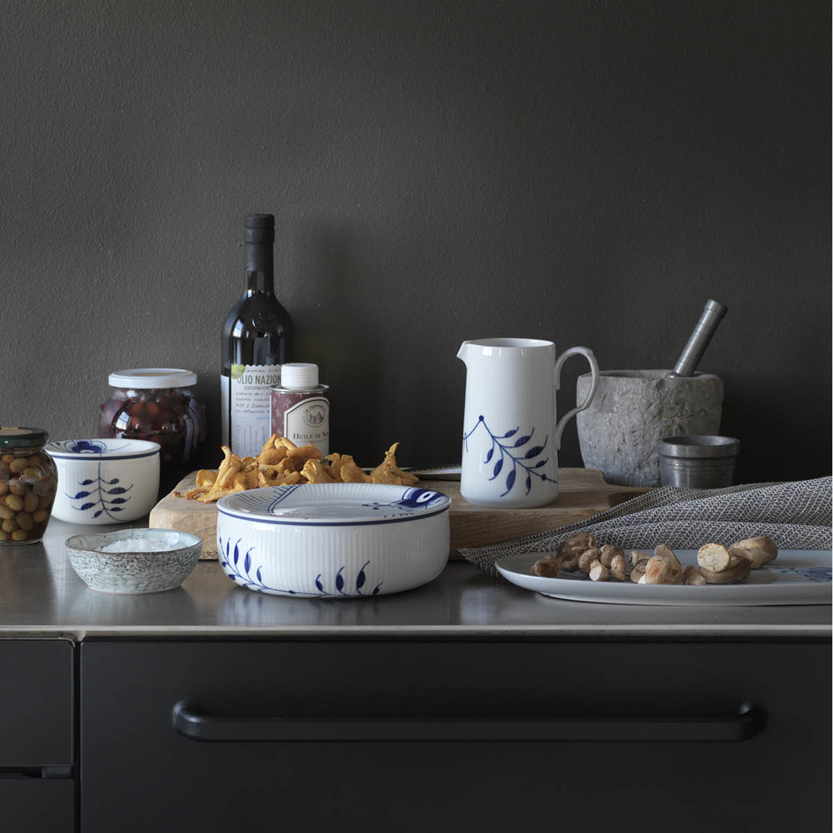 Blue Fluted Mega Förvaringsburk 1,4 L