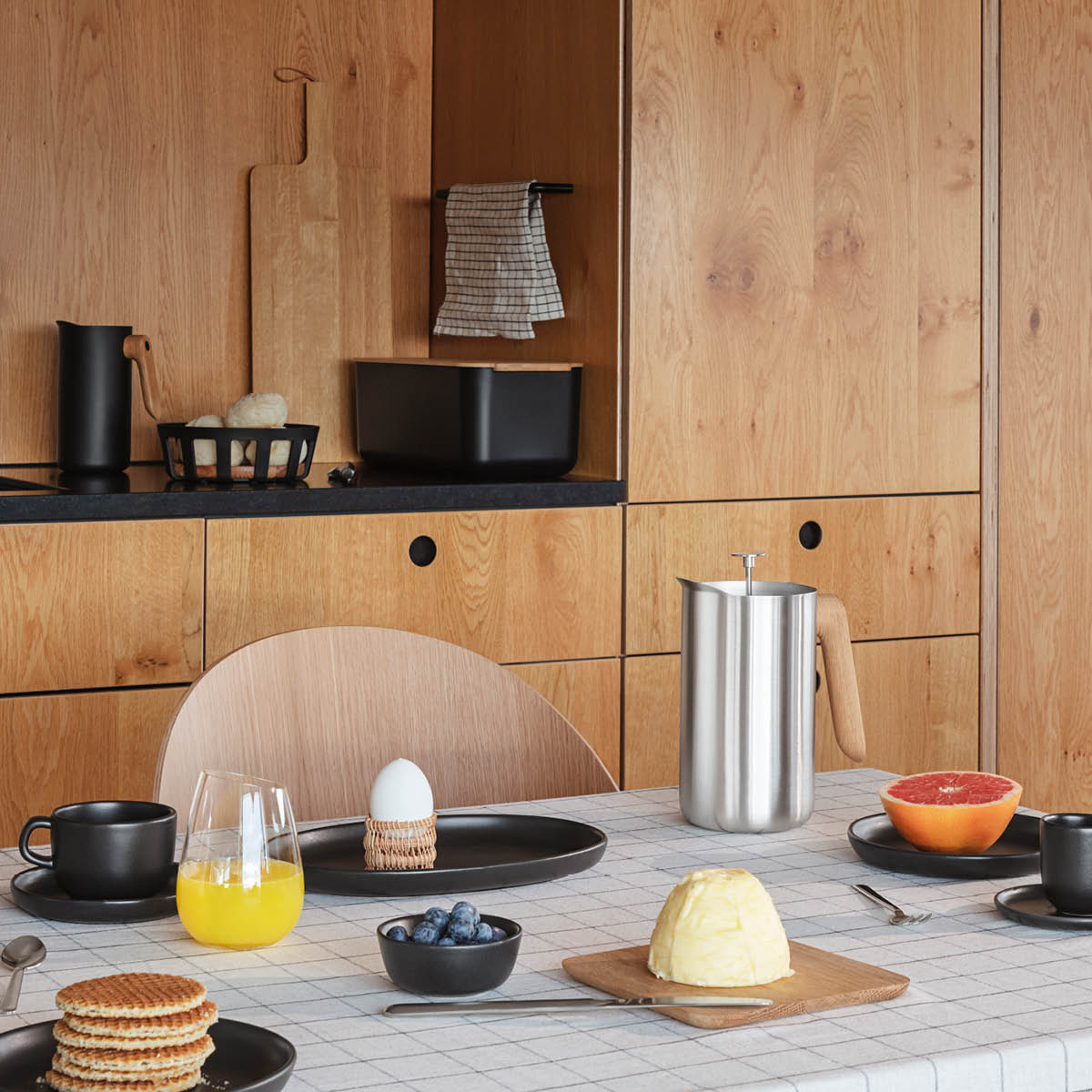 Nordic Kitchen Oval Tallrik 26 cm Svart