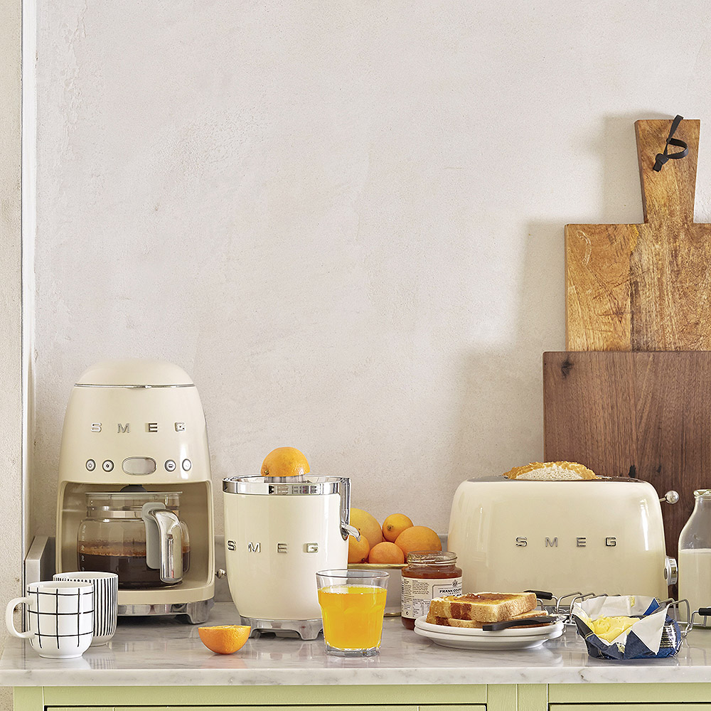 Smeg 50's Style Kaffebryggare Creme