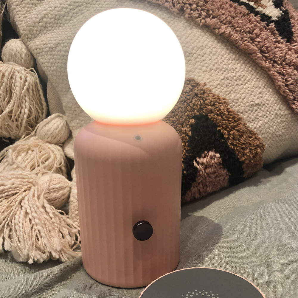 Skittle Lampa med Laddare Pink