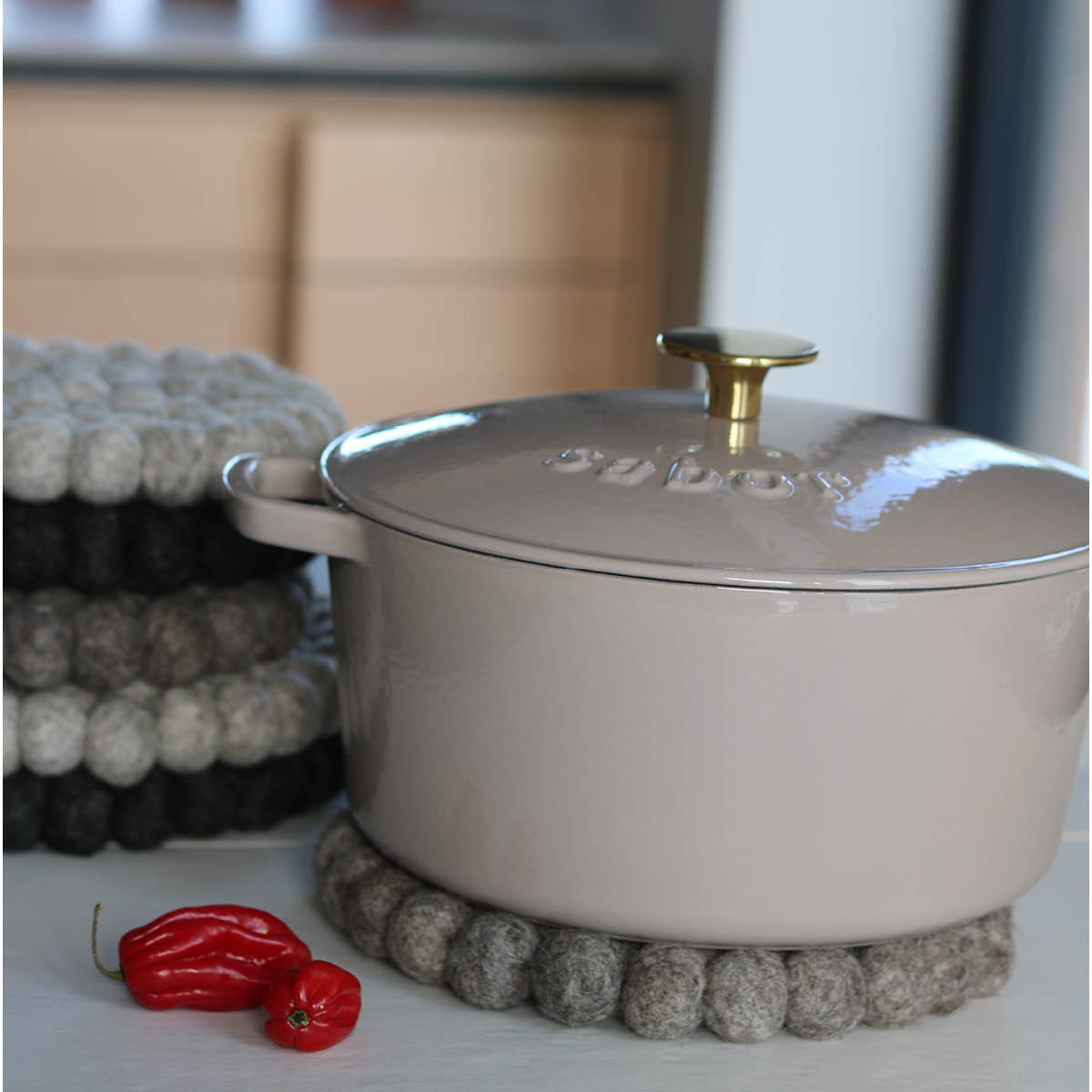 Hotspot Grytunderlägg 21 cm Beige