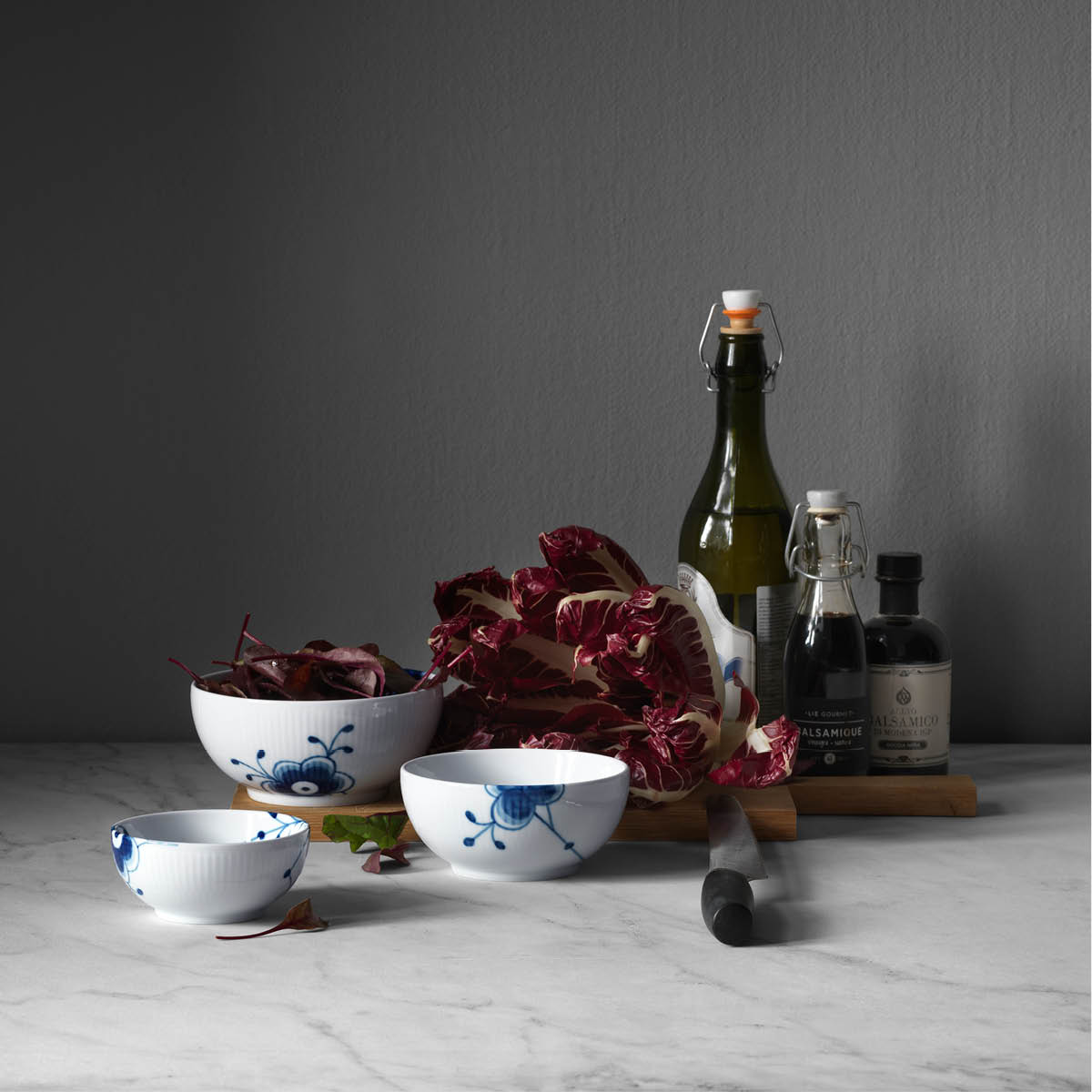 Blue Fluted Mega Skål 73 cl 15 cm