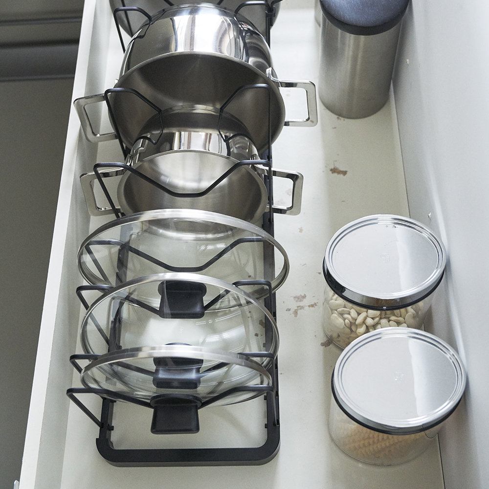 Tower Utdragbart Ställ för Köksredskap 45-82x20 cm Svart