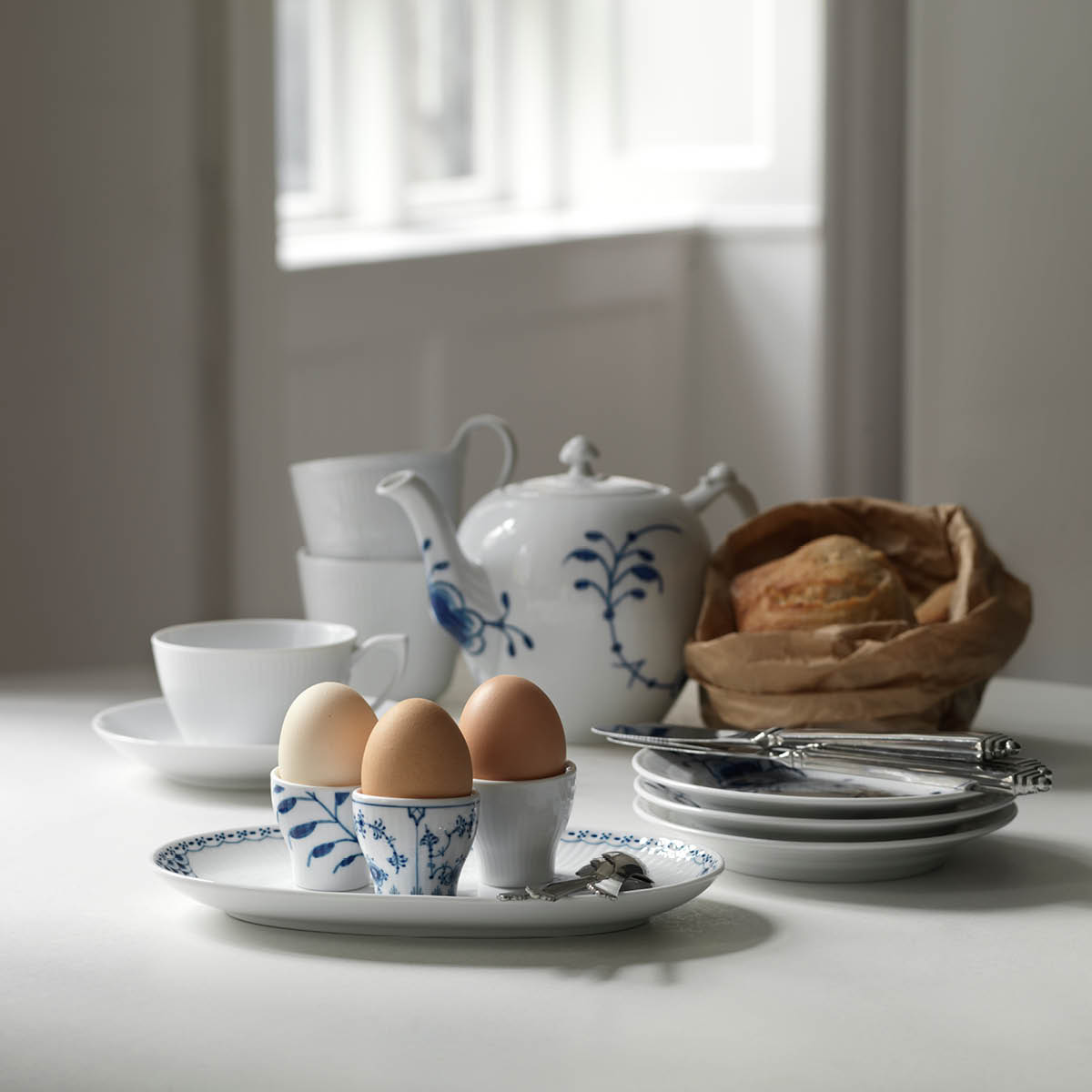 White Fluted &Auml;ggkopp 2-pack