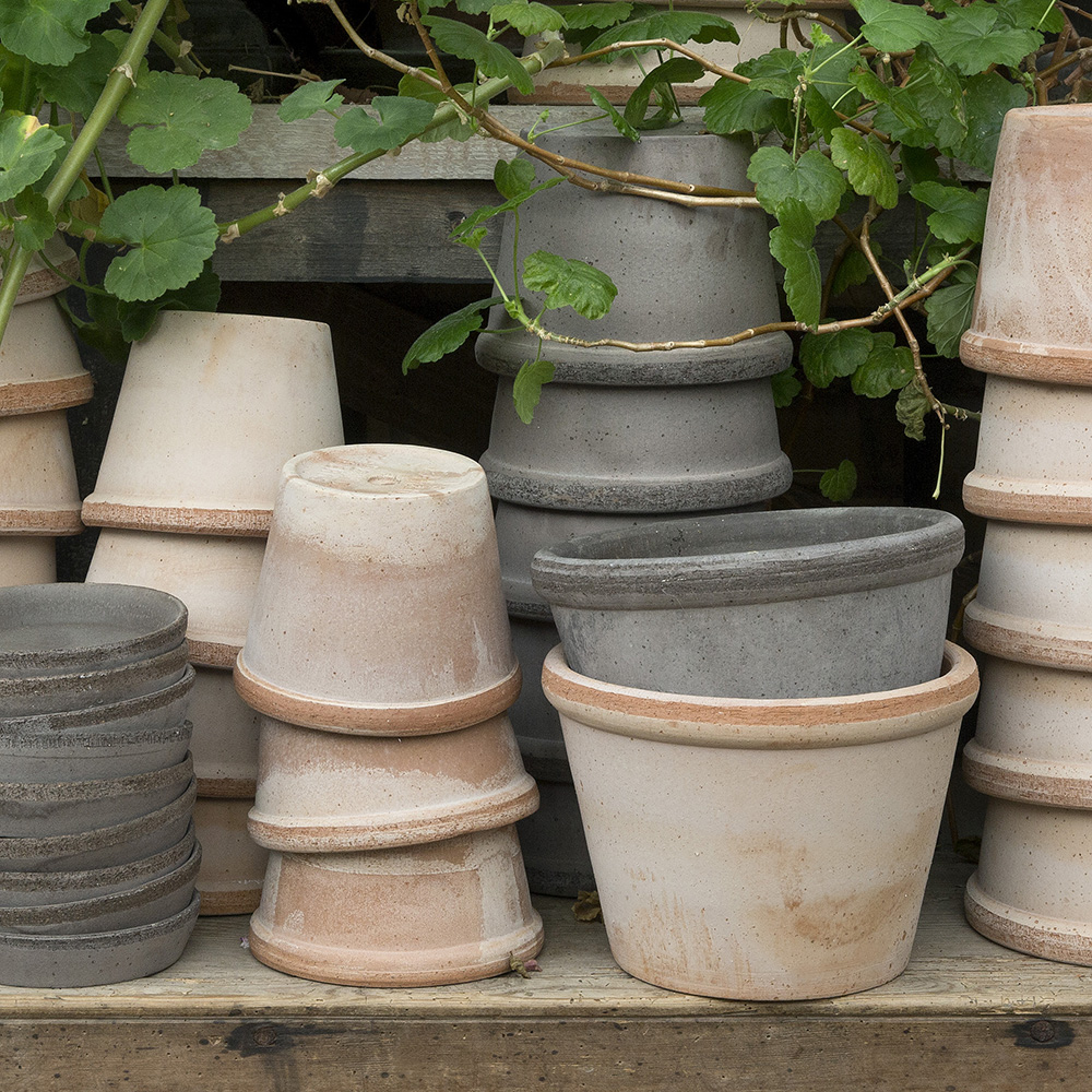 Parade Kruka/Fat 15 cm Grå