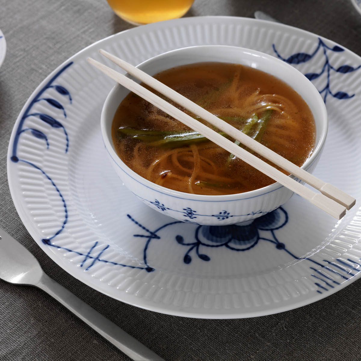 Blue Fluted Mega Tallrik flat 27 cm dekor 6