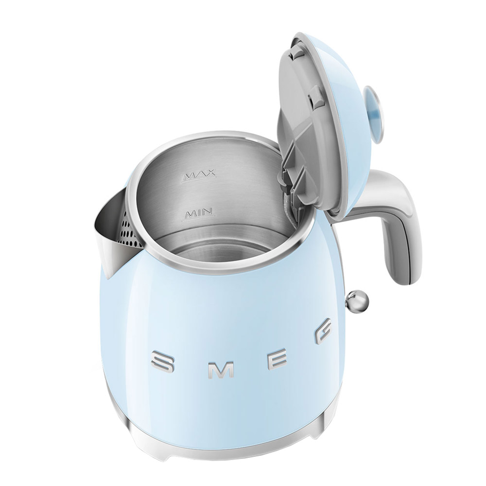 Smeg 50's Style Minivattenkokare Pastellbl&aring;