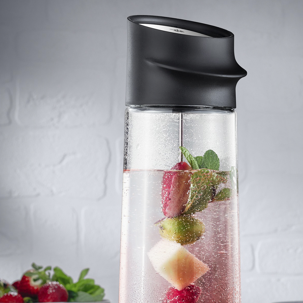 Nuro Vattenkaraff m Fruktspett 1 L