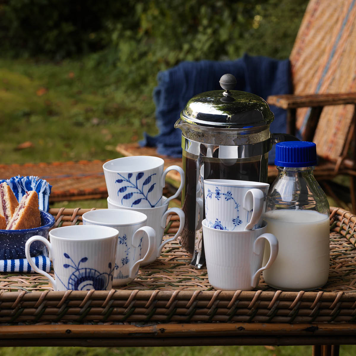 Blue Fluted Mega Mugg 37 cl 2-pack