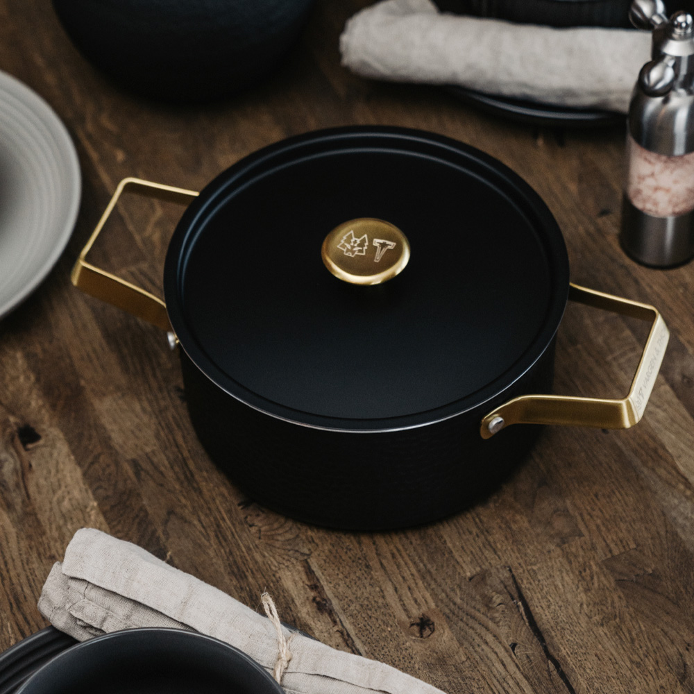 Arvet Mandus.2 Gryta 2,8 L Mattsvart