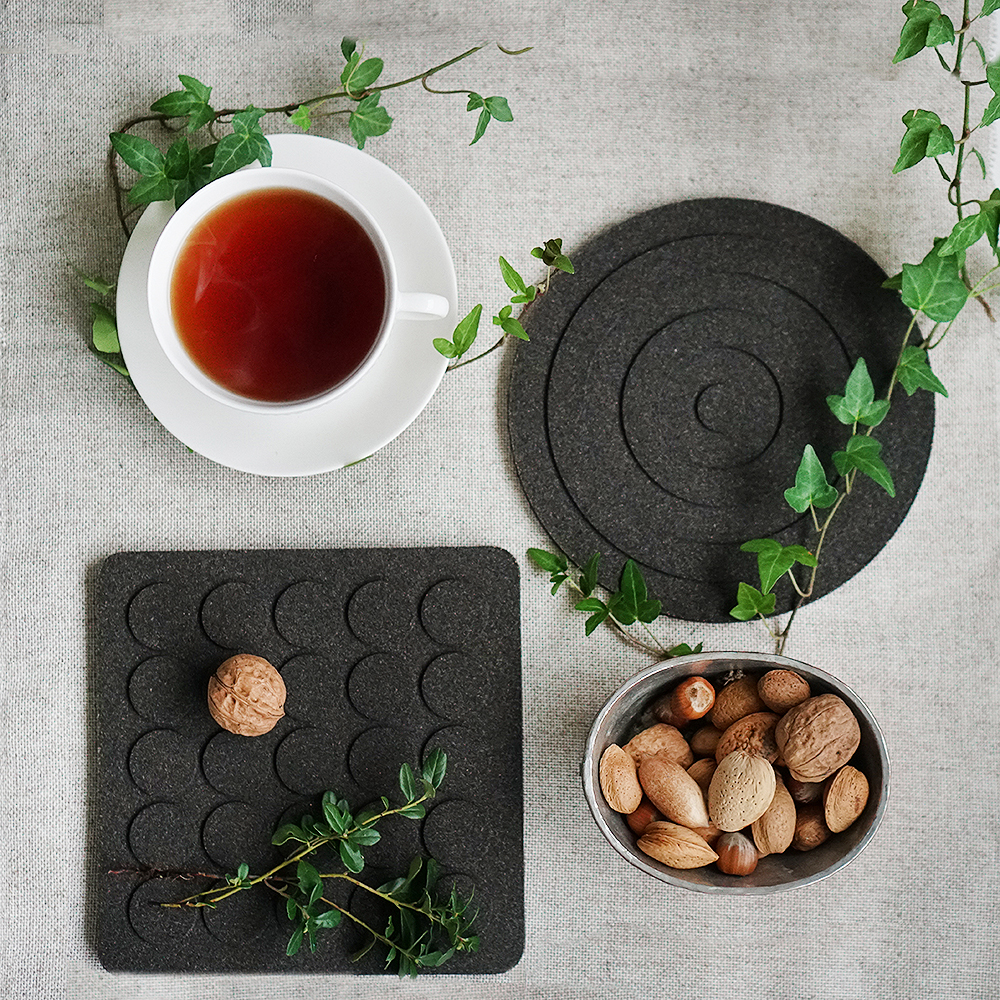 Grytunderlägg Kork 21 cm Svart