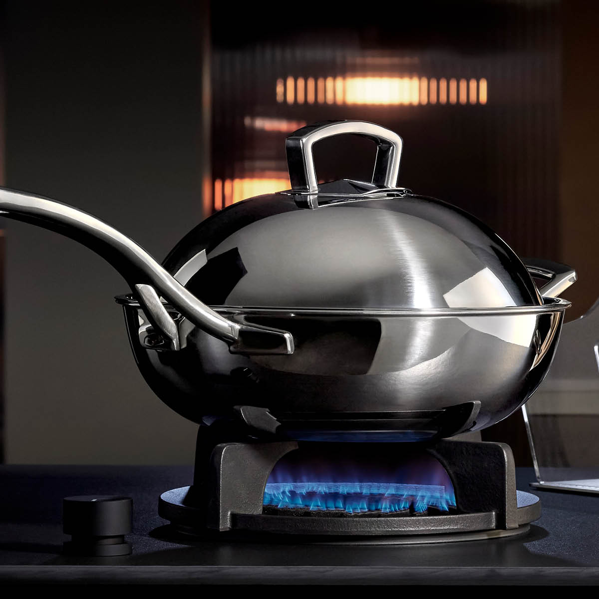 Wokpanna med lock 32 cm