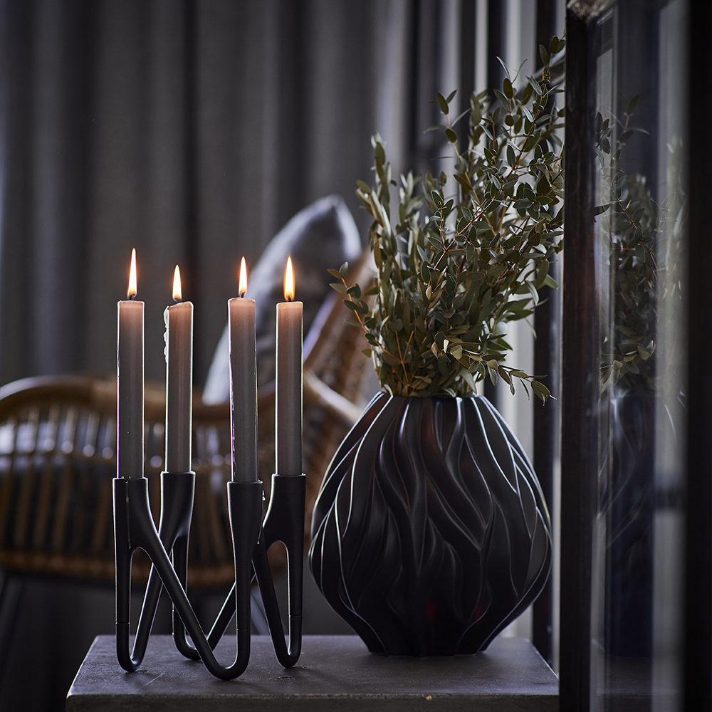 Roots Ljusstake 4 ljus Svart