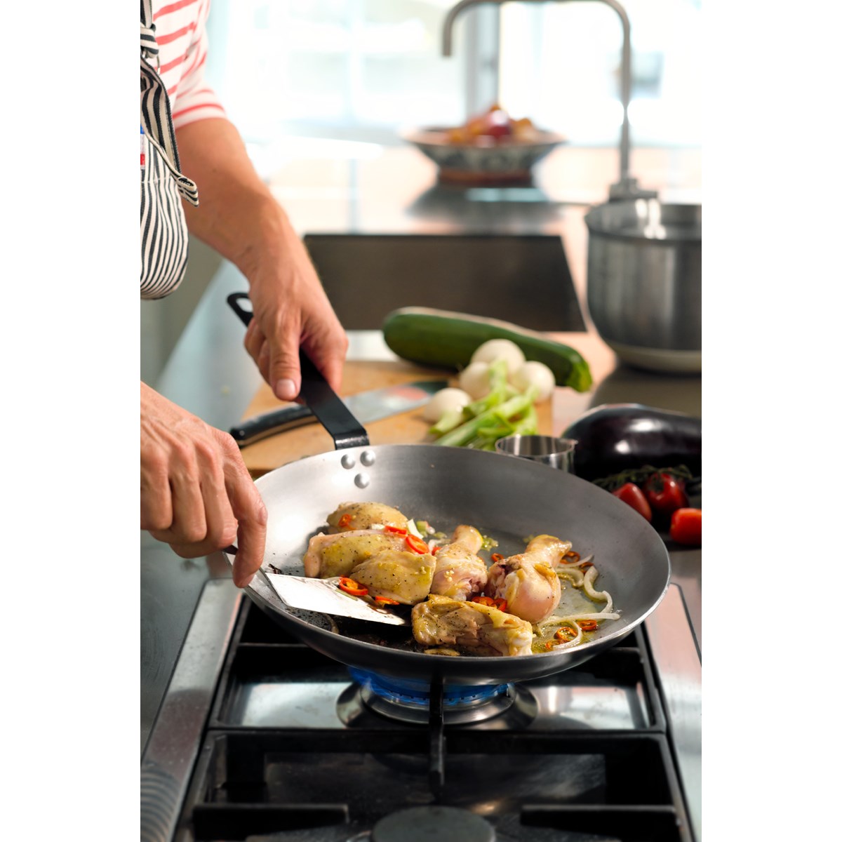 Cooking Stekpanna Kolstål 32 cm