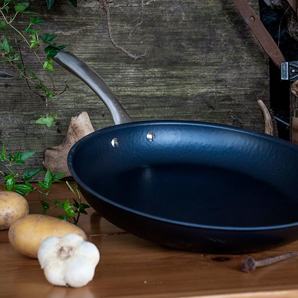 Stekpanna Kolstål 28 cm