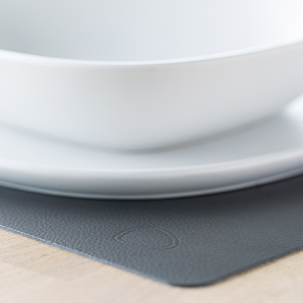 Leather Serene Rectangle Bordstablett 26x34 cm Anthracite