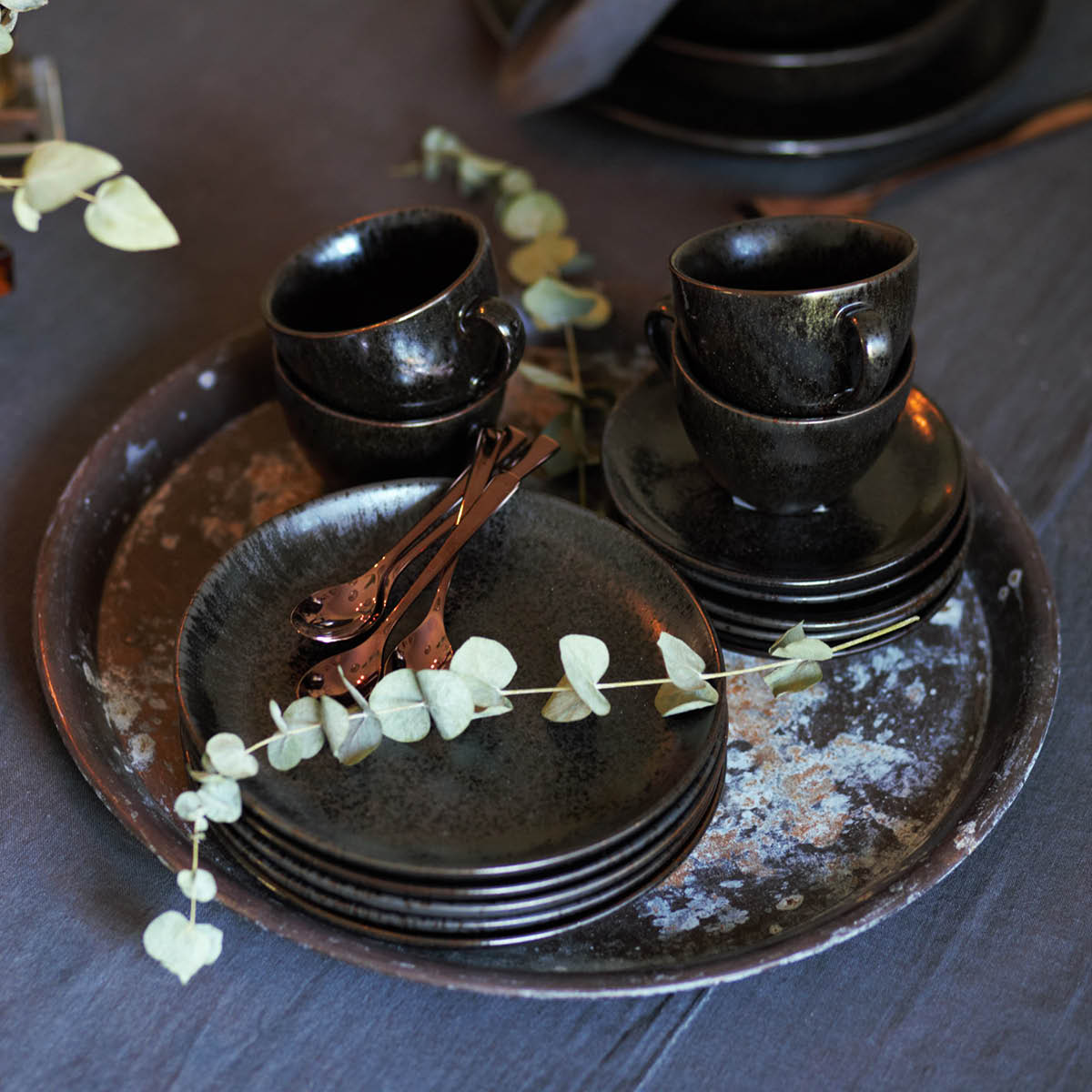 Mörke Kopp med Fat 23 cl Svart