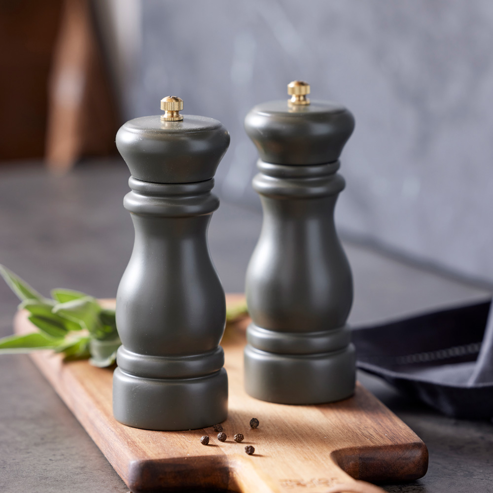 Salt- och pepparkvarnset Himalaya 16,5 cm Green