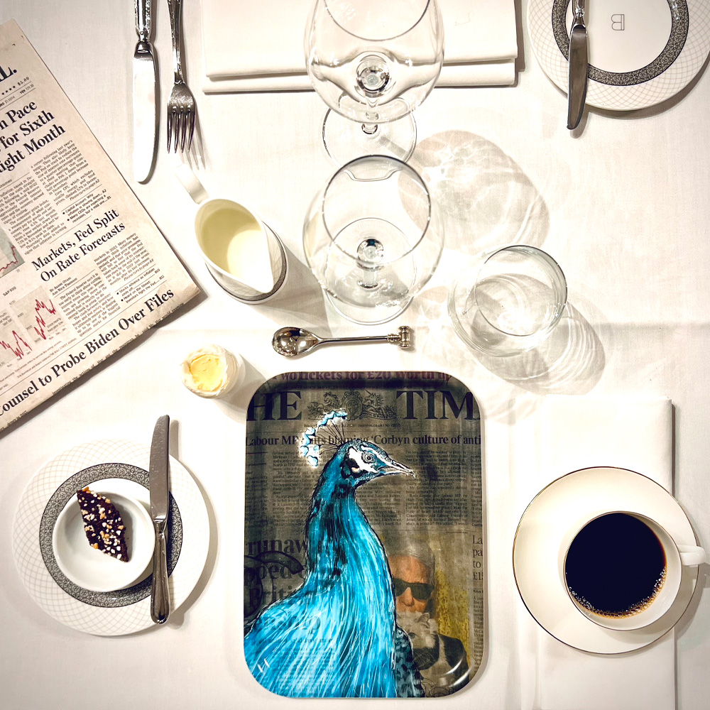 Frukostbricka RIP Karl Lagerfeld 20x27 cm Svart