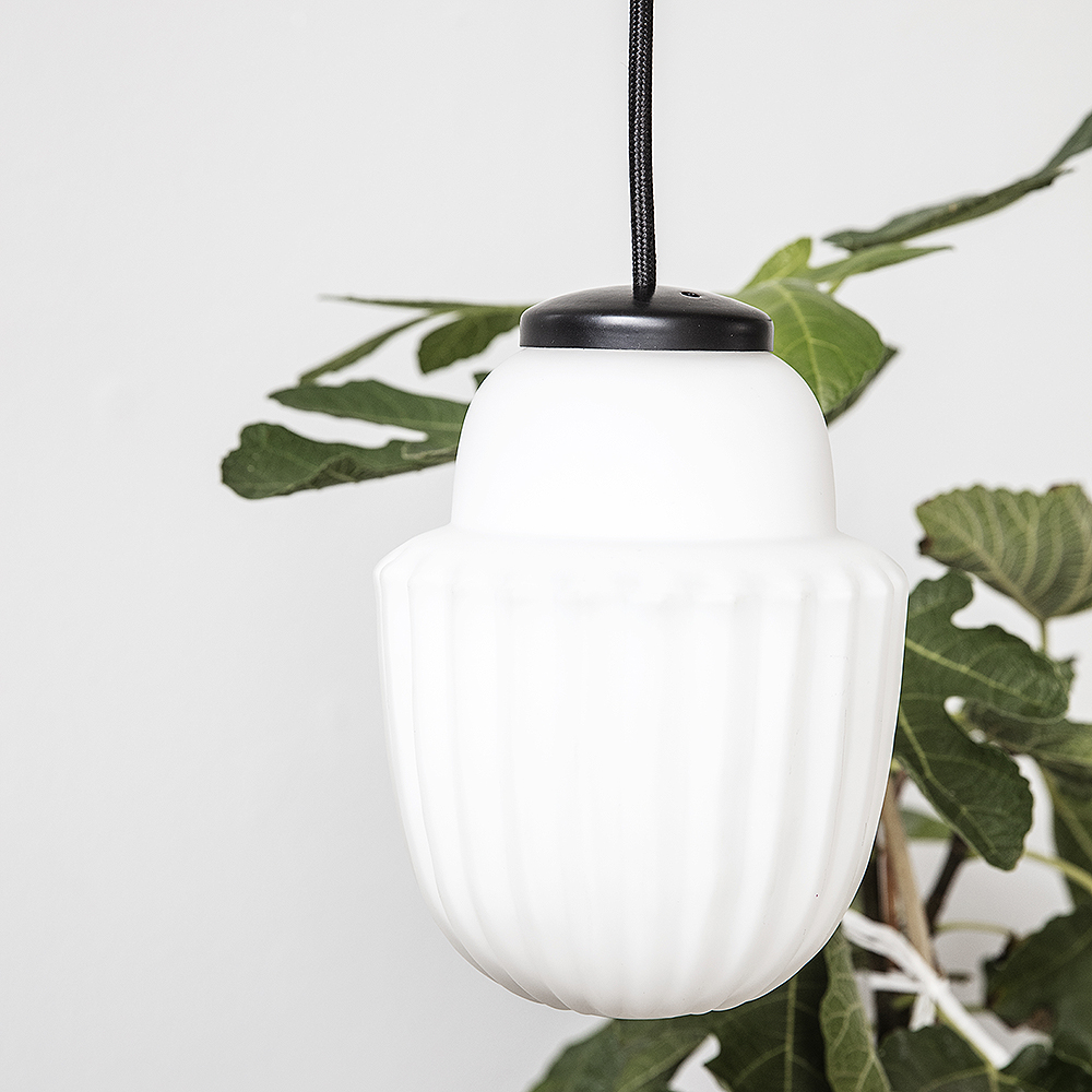 Acorn Taklampa 13,5x18,7 cm