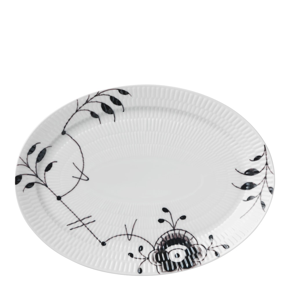 Black Fluted Mega Tallrik Oval 28 cm