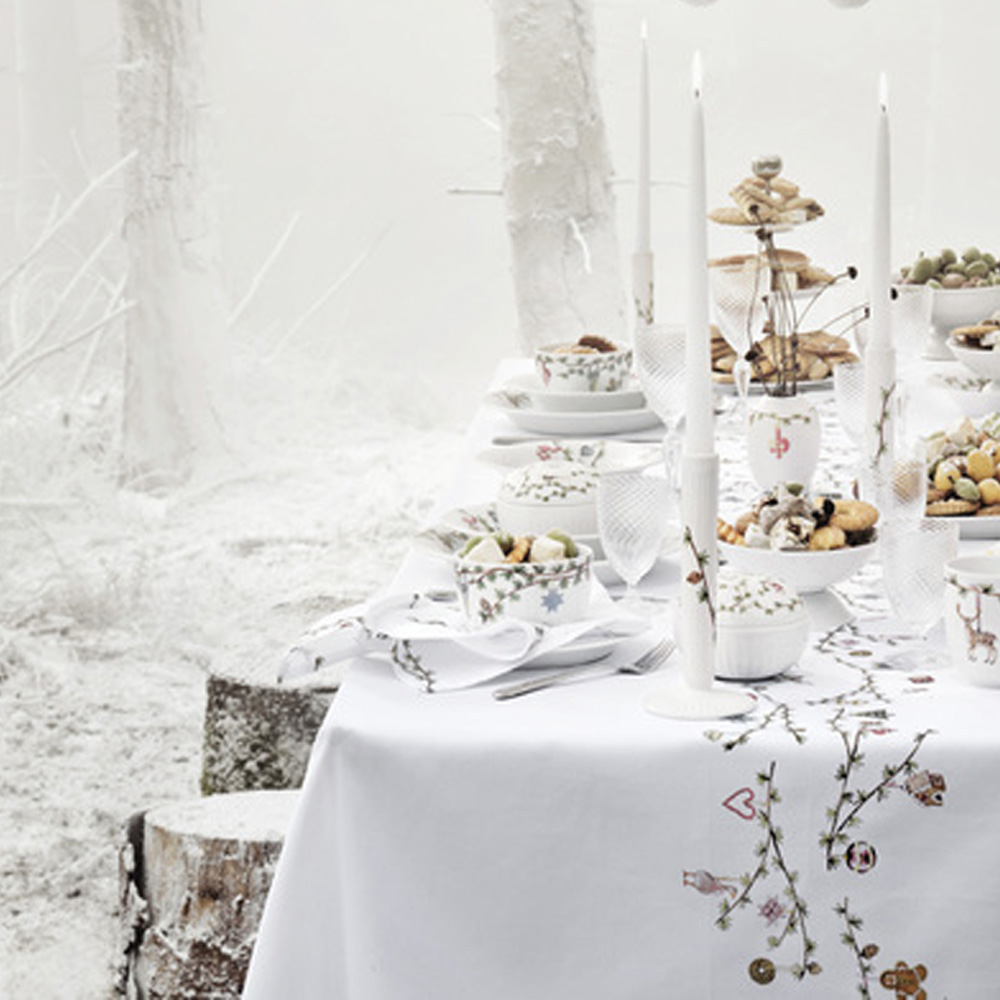 Hammersh?i Christmas Julduk150x320 cm Vit