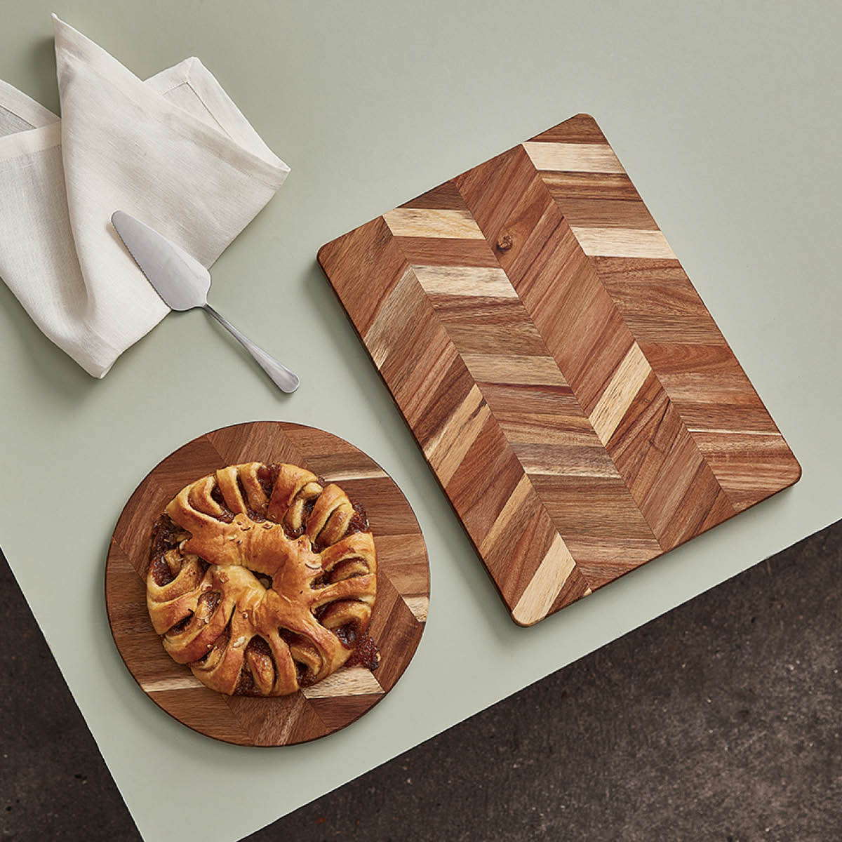 Raw Skärbräda 38x28 cm Akacia